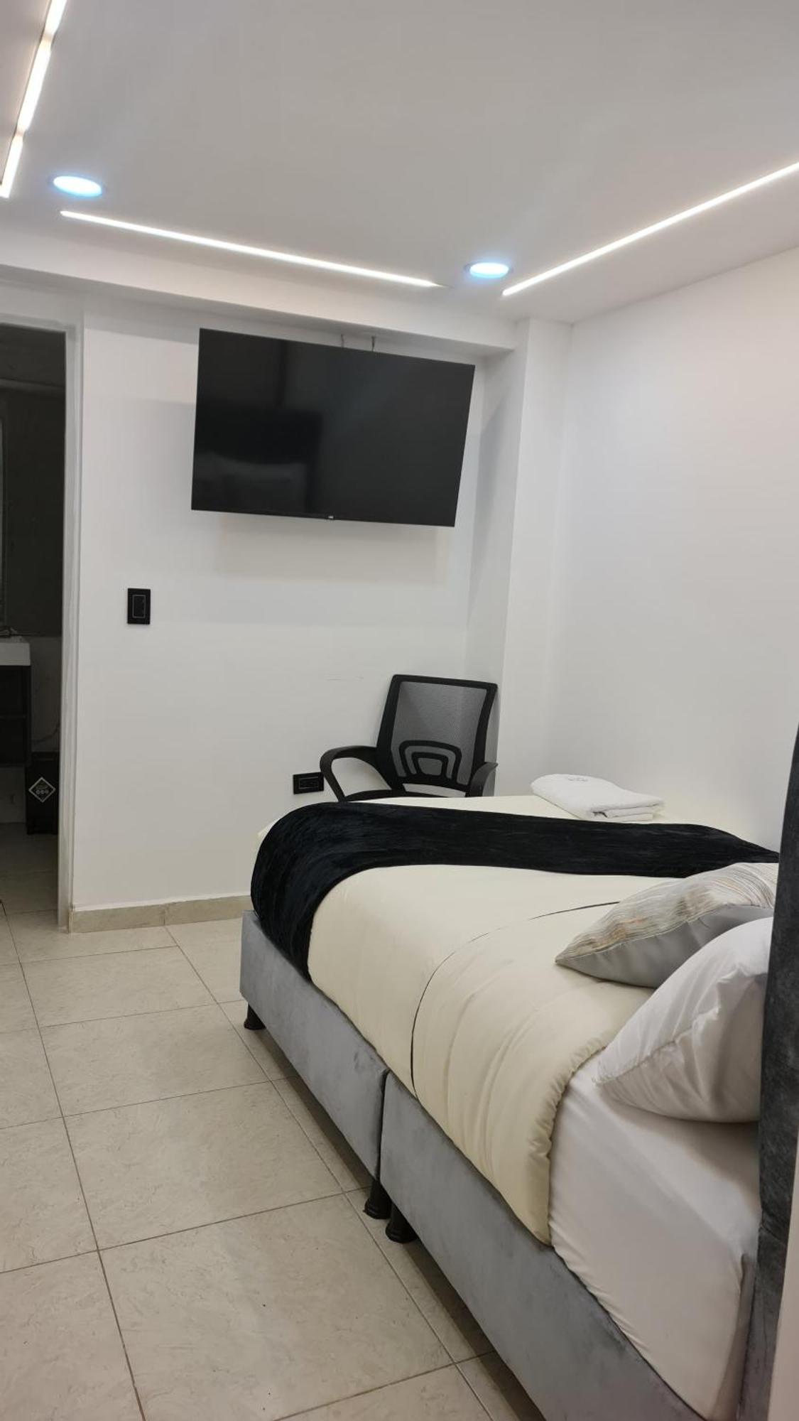 Hotel West Inn Богота Екстер'єр фото