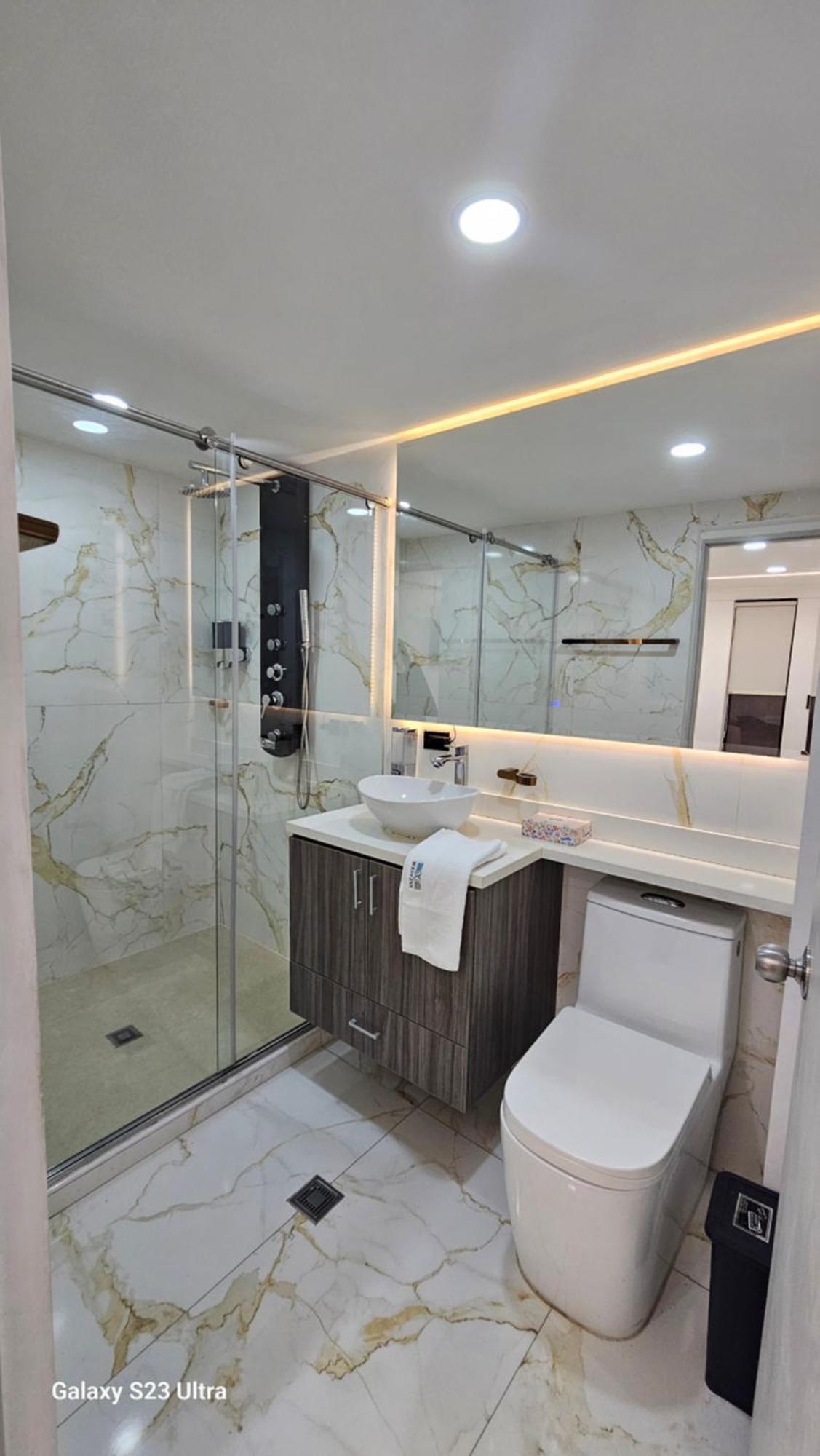 Hotel West Inn Богота Екстер'єр фото